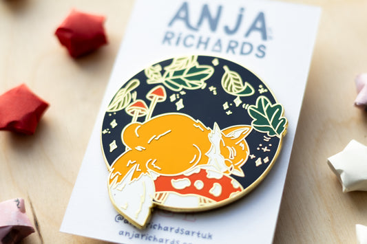 Sleepy Fox Pin - Collectors Edition