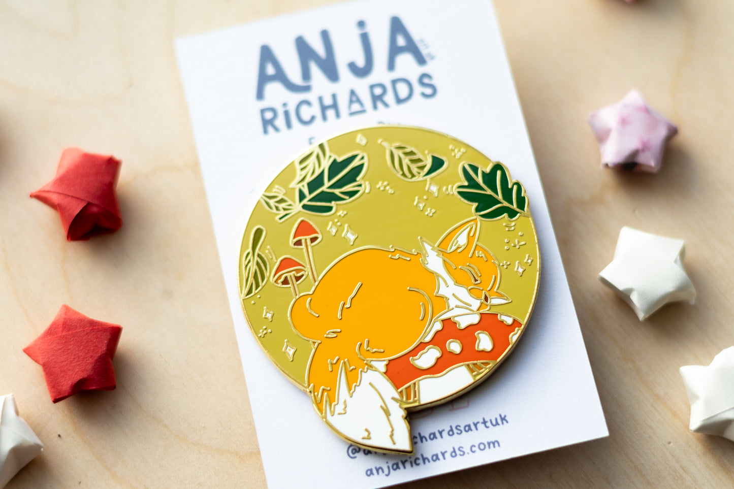 Sleepy Fox Pin - Collectors Edition