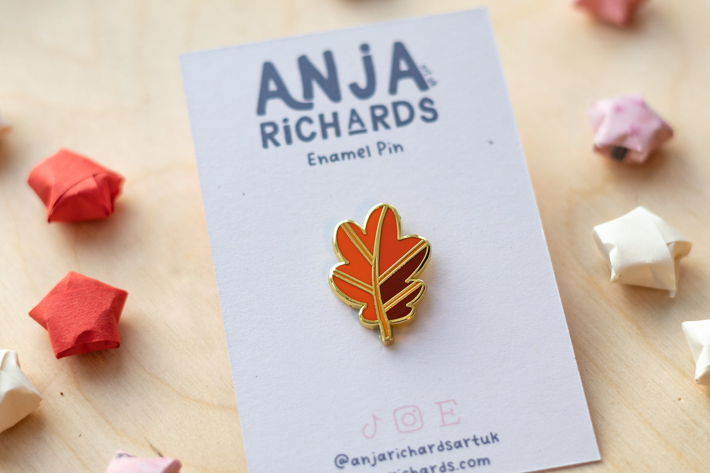 Red Leaf Pin