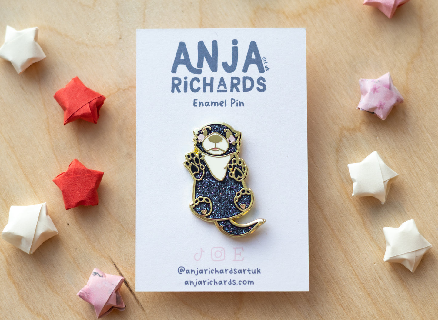 Glitter Otter Pin