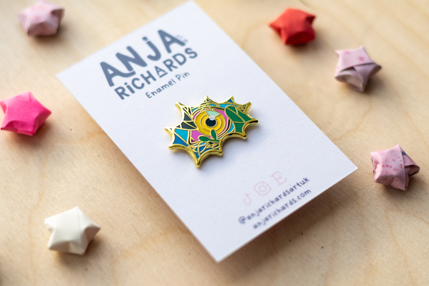 Tiger Eye Enamel Pin