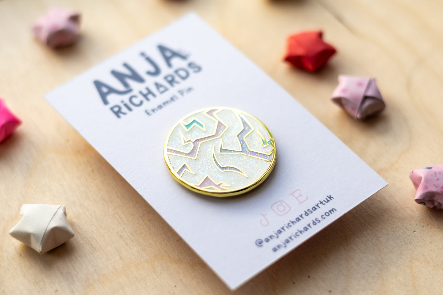 Pattern Glitter Enamel Pin