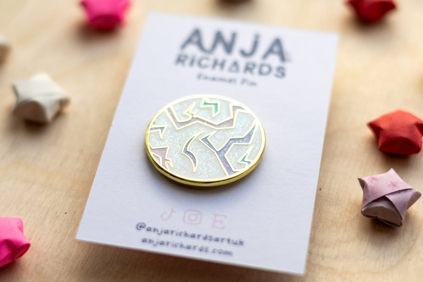 Pattern Glitter Enamel Pin