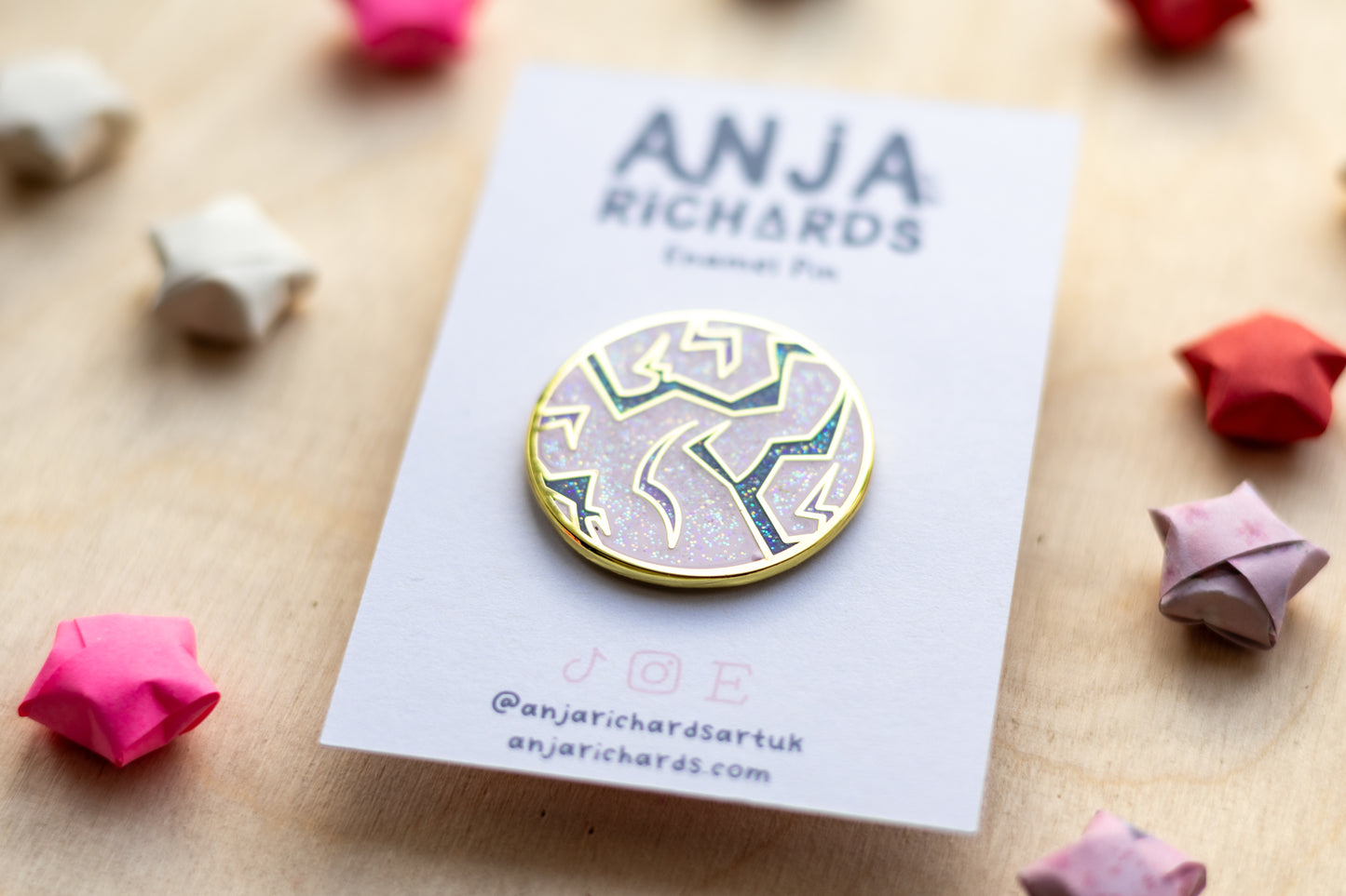 Pattern Glitter Enamel Pin